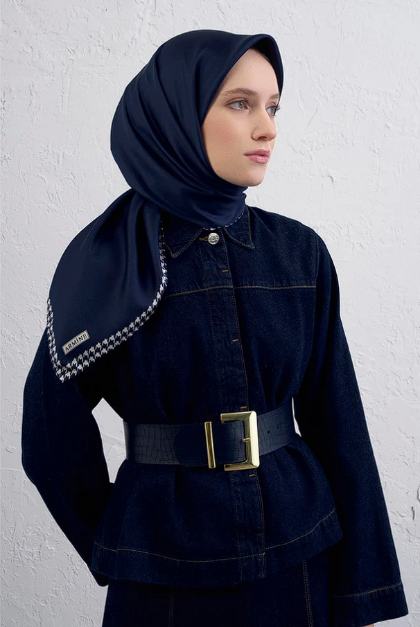 Armine Saf İpek Twill Eşarp 9443-06