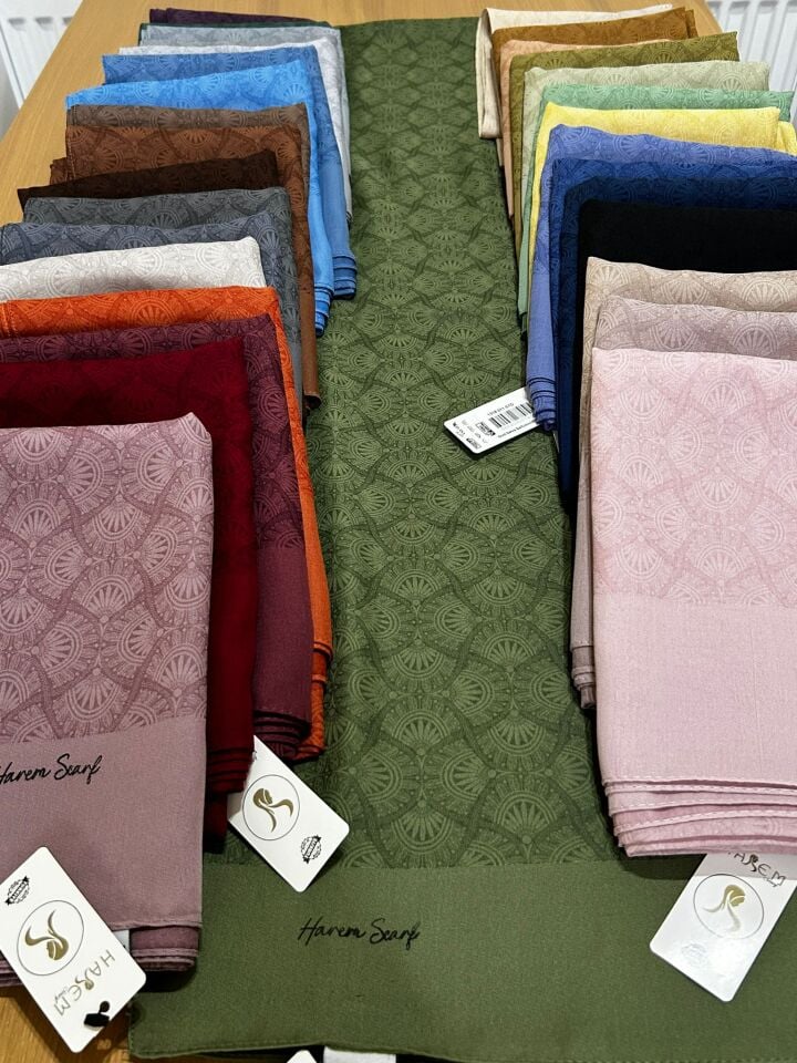 Harem Scarf Gold Sahra Şal Bordo