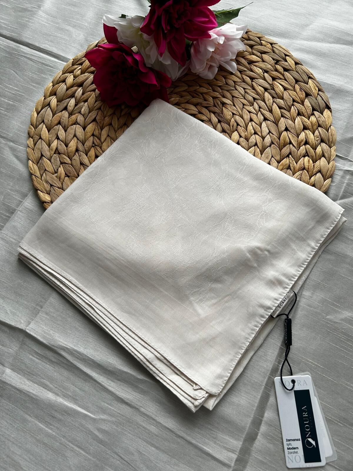 Harem Scarf Silver Neva Eşarp Taş