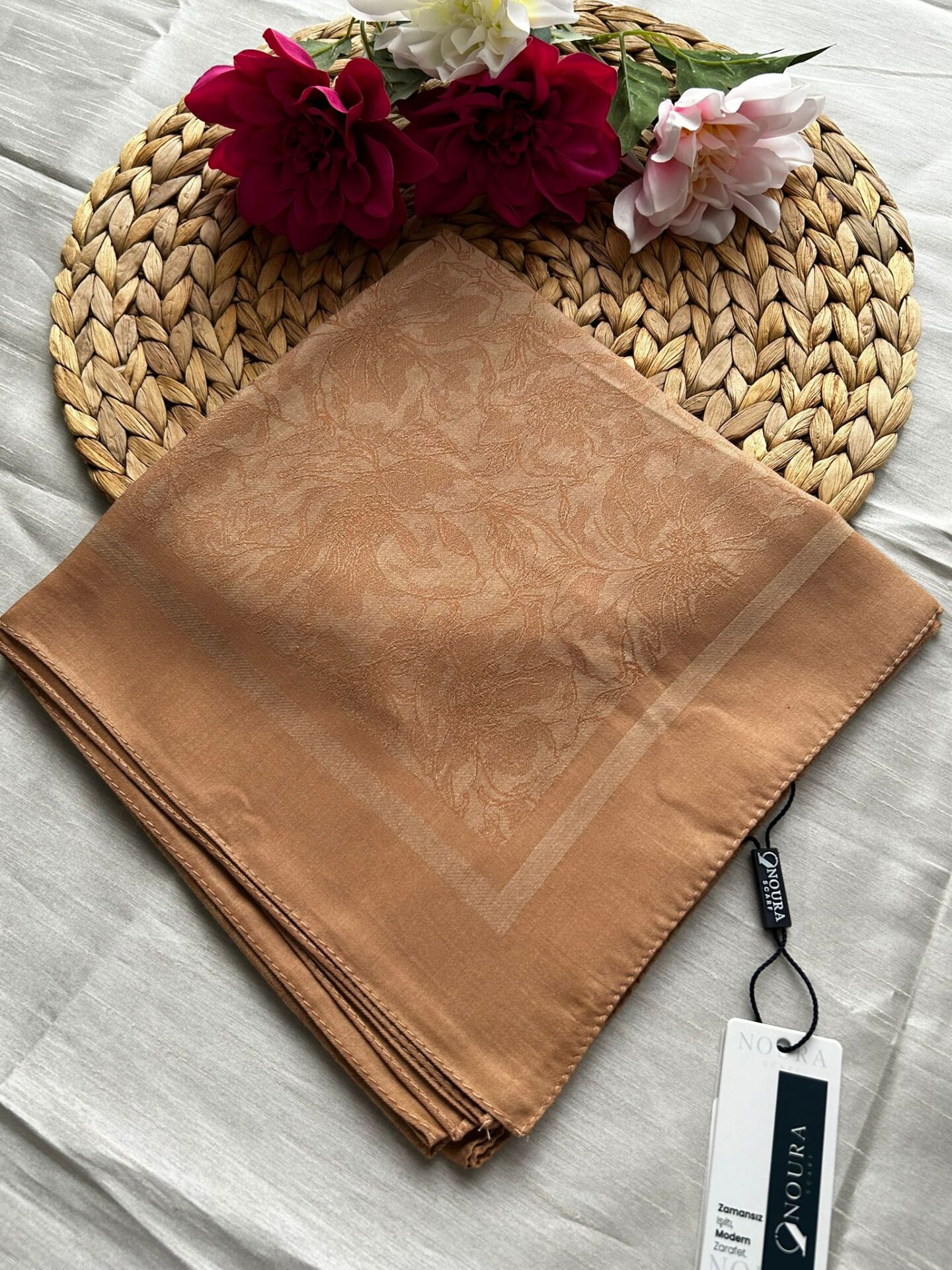 Harem Scarf Silver Neva Eşarp Nescafe