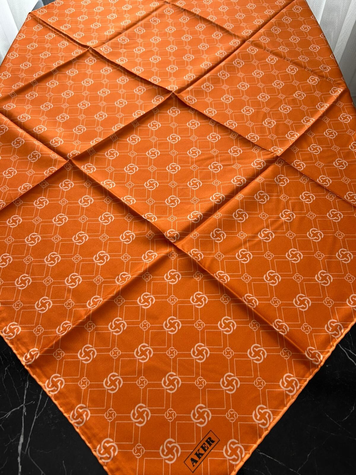 Aker Tivil İpek Eşarp  8686713-964