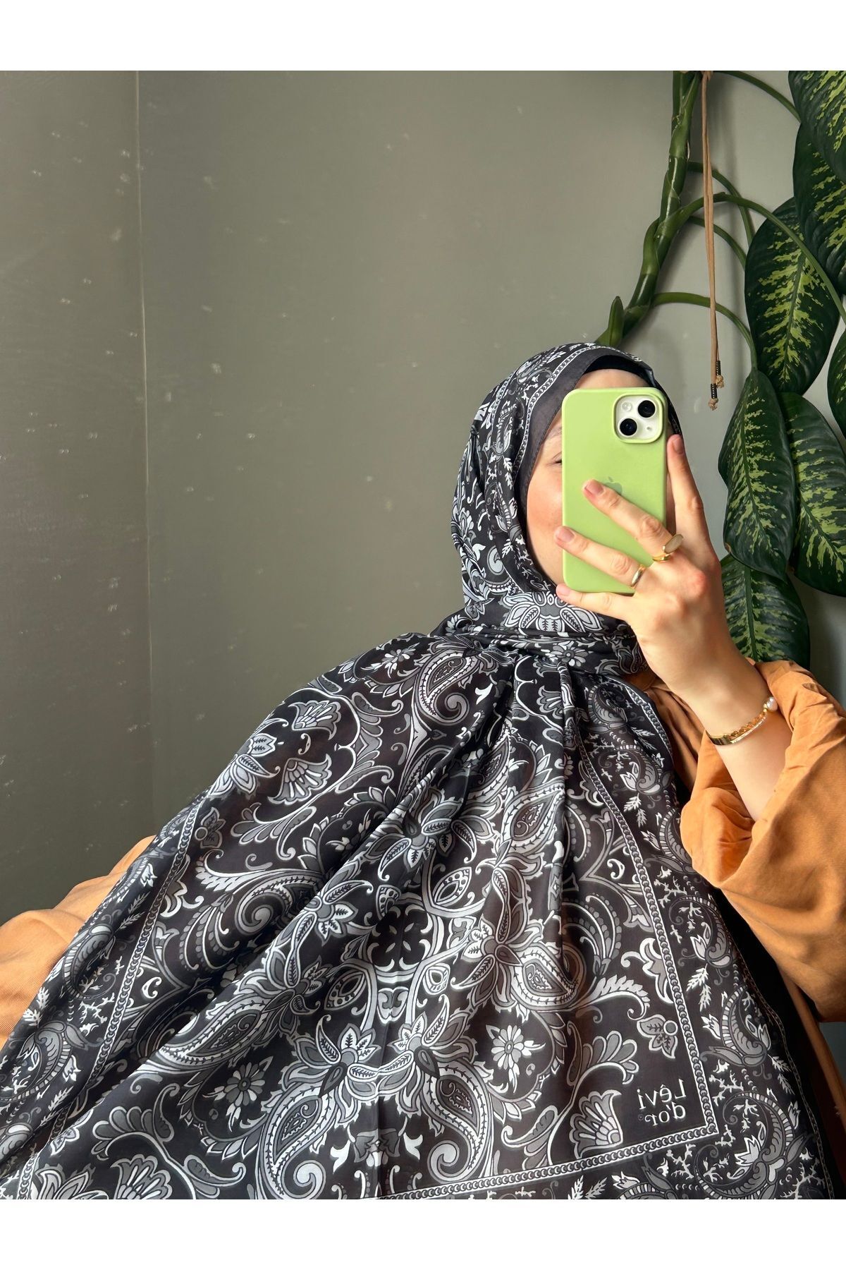 Levidor Casual Şal Siyah