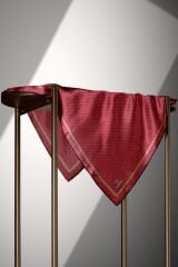 %100 Twill İpek Zincir Desenli Bordo - Siyah Renkli 90x90 Eşarp Dikim Şekli : El Dikişi