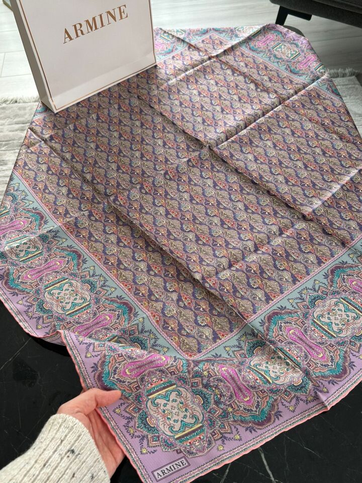 Armine 2026 İlkbahar Yaz Tivil İpek Eşarp 9518-84