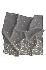 Twill Çıtır Çiçek Desenli Gri Renkli 90x90 Eşarp (İpek İçermez) Kenar Dikiş Şekli El Dikişli