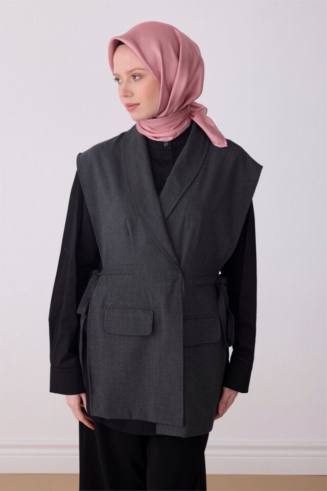 Belli 2026 Yaz Sezonu Tivil İpek Eşarp 4305-84