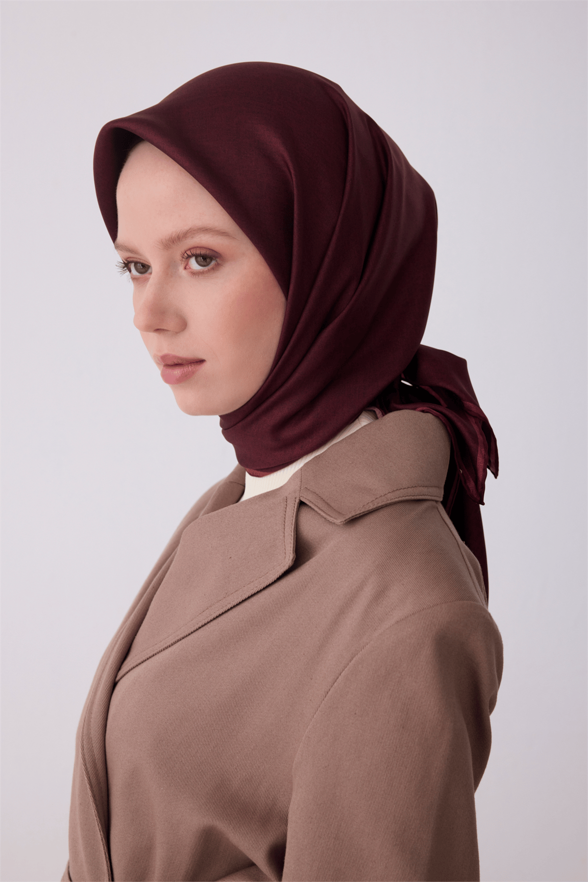 Belli 2026 Yaz Sezonu Tivil İpek Eşarp 4305-03