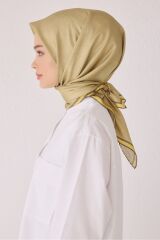 37 Belli Twill İpek Eşarp 4055D