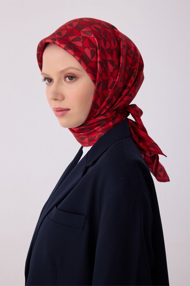 Belli 2026 Yaz Sezonu Tivil İpek Eşarp 4322-84