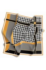 Twill Kazayağı Desenli Gold Renkli 90x90 Eşarp (İpek İçermez) Kenar Dikiş Şekli El Dikişli