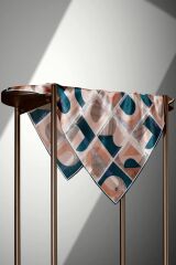 %100 Twill Ipek Geometri Desenli Lacivert - Vizon Renkli 90x90 Eşarp Kenar Dikiş Şekli El Dikişli