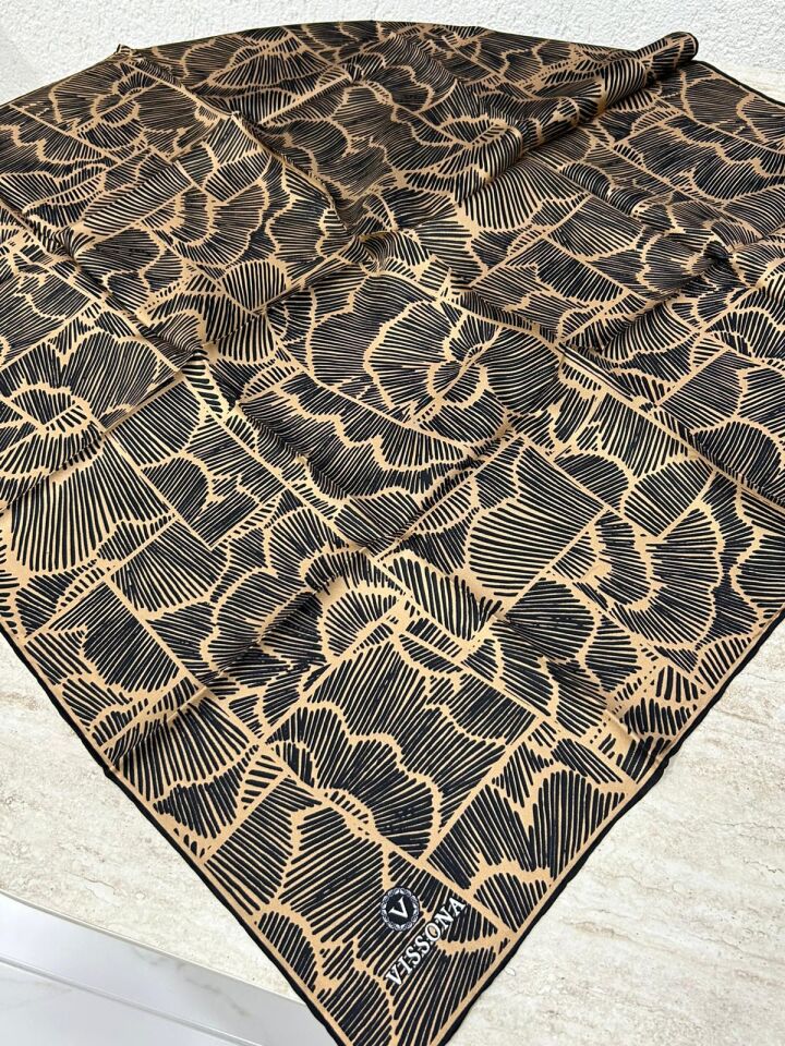 Vissona Çizgi Desen Twill İpek Eşarp Gold