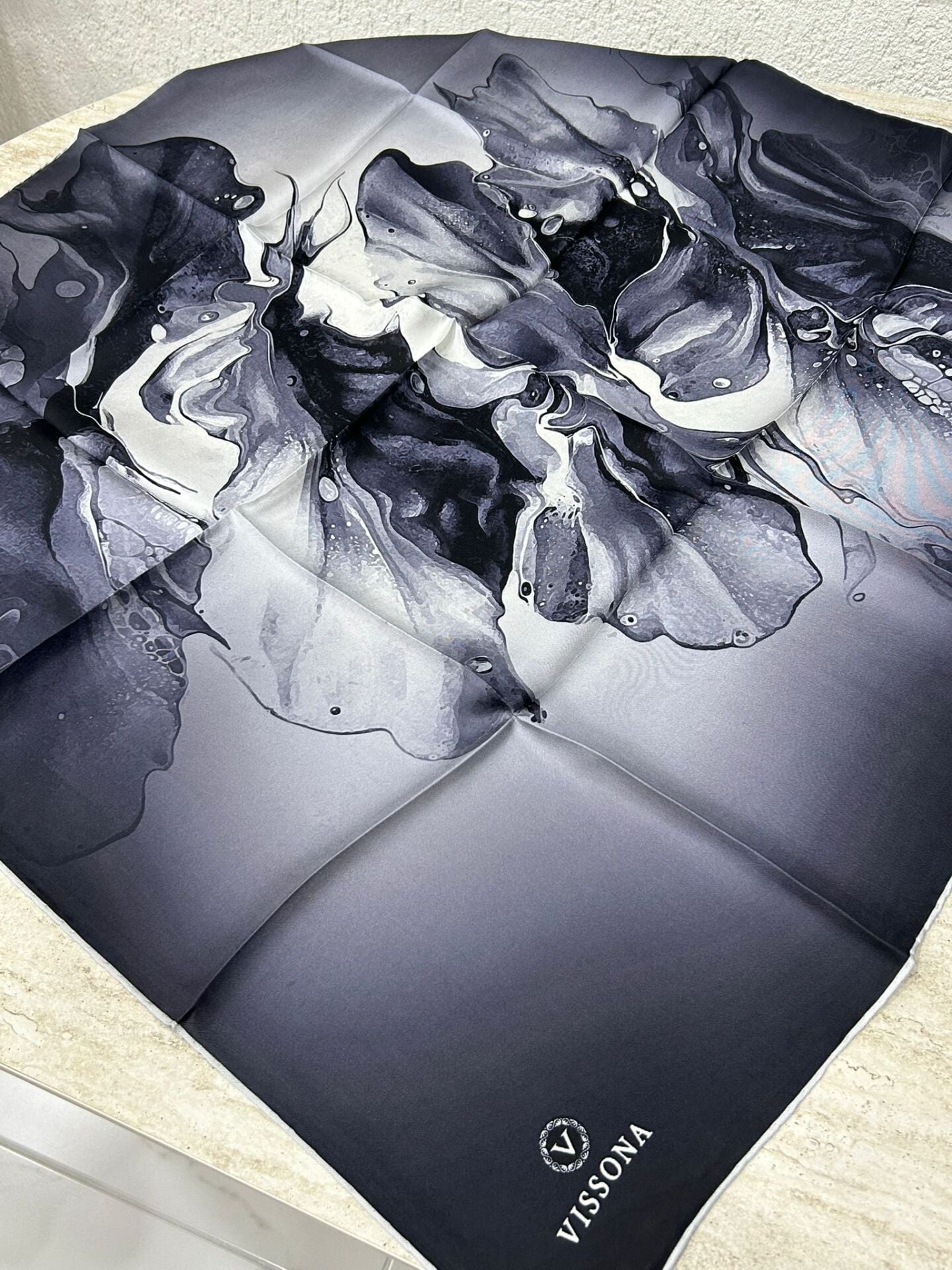Vissona Batik Desen Twill İpek Eşarp Antrasit