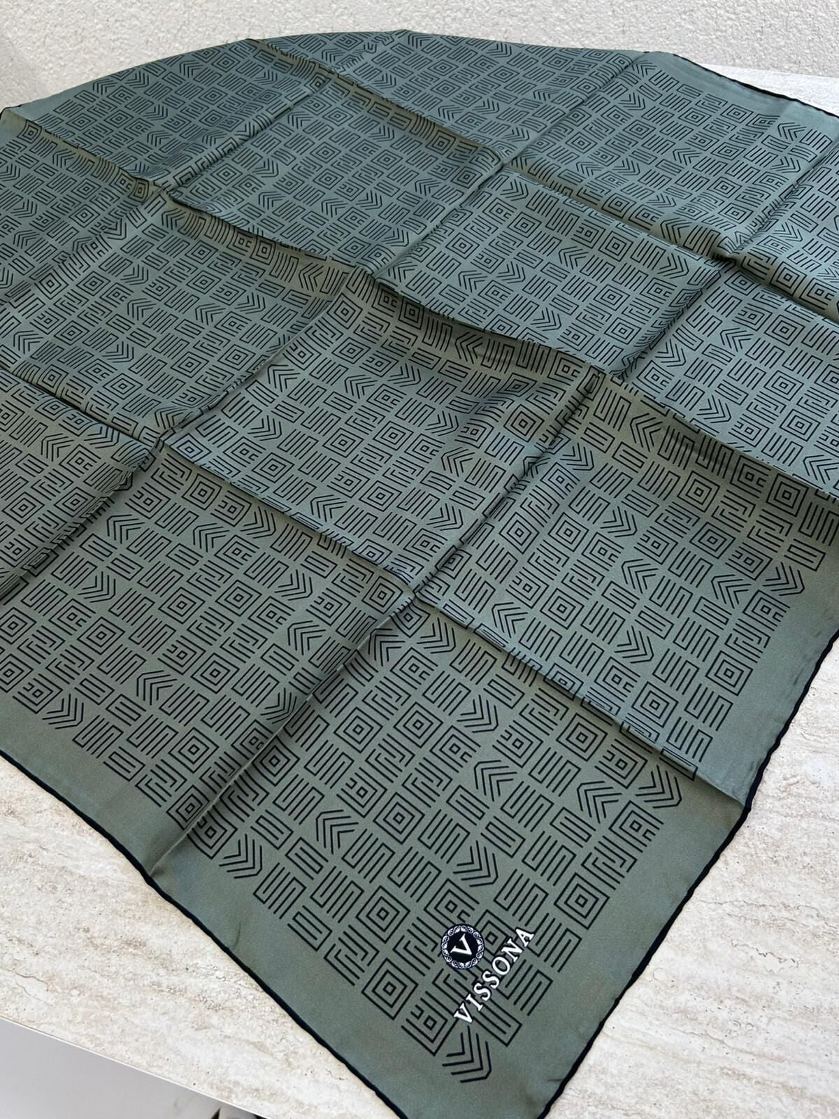 Vissona Twill İpek Etnik Motif Desenli Eşarp Haki