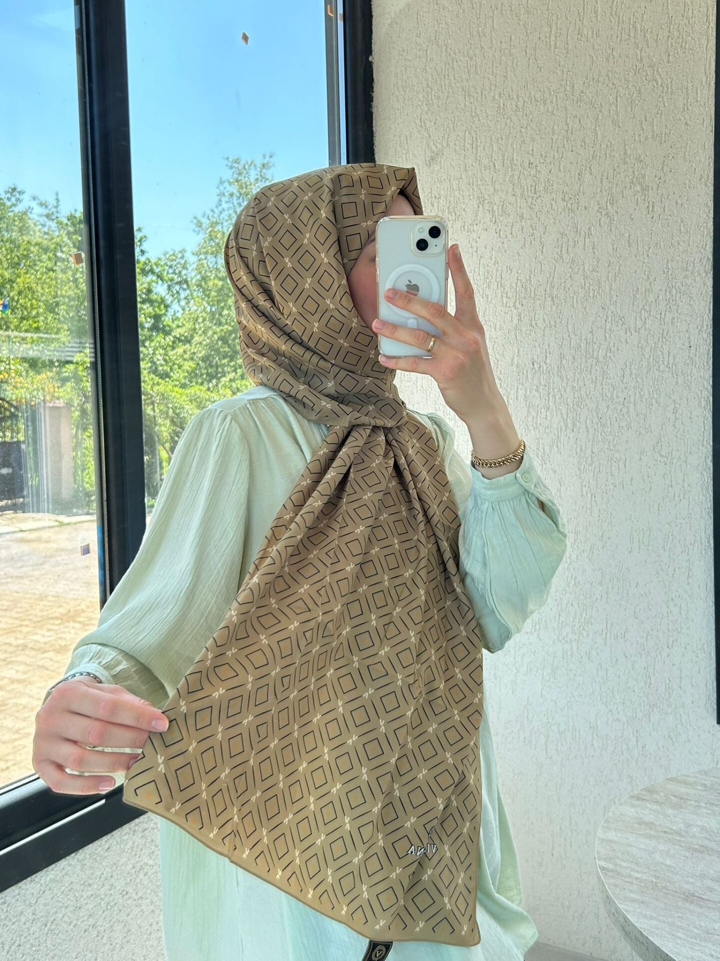 Vissona Medine İpeği İpeği Şal Gold