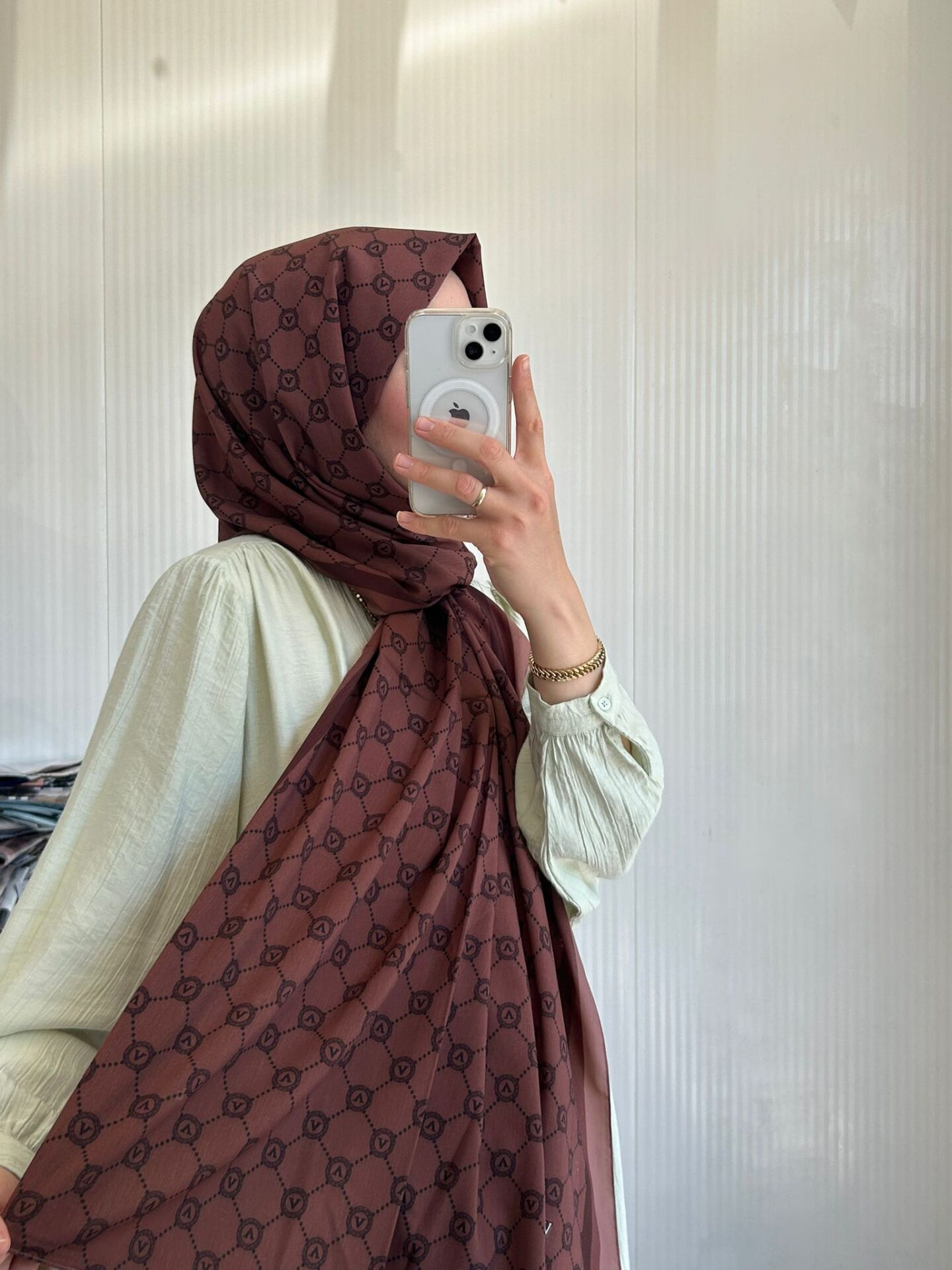 Vissona Medine İpeği Monogram Şal Taba