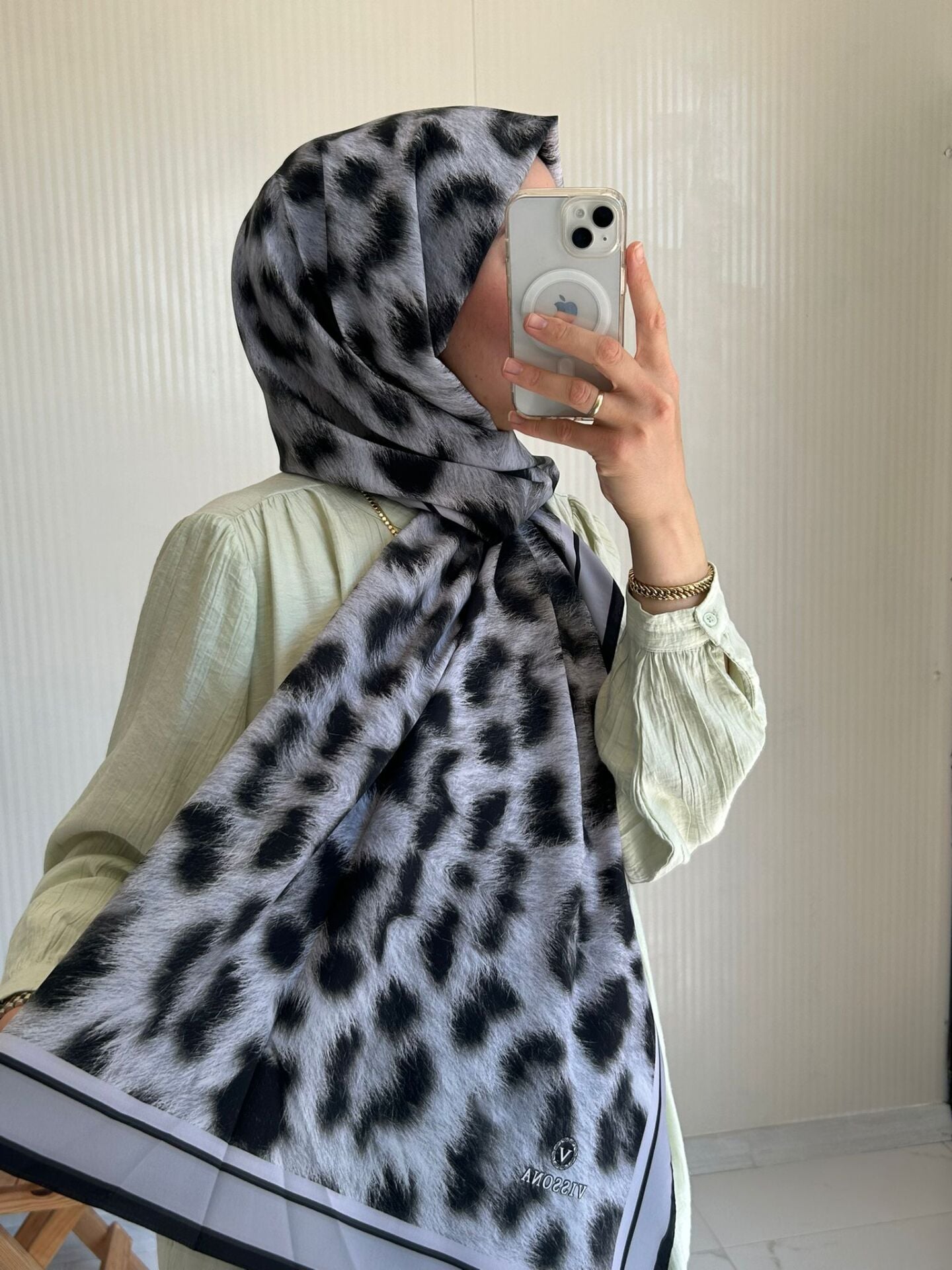 Vissona Medine İpeği Leopar Desen Şal Gri