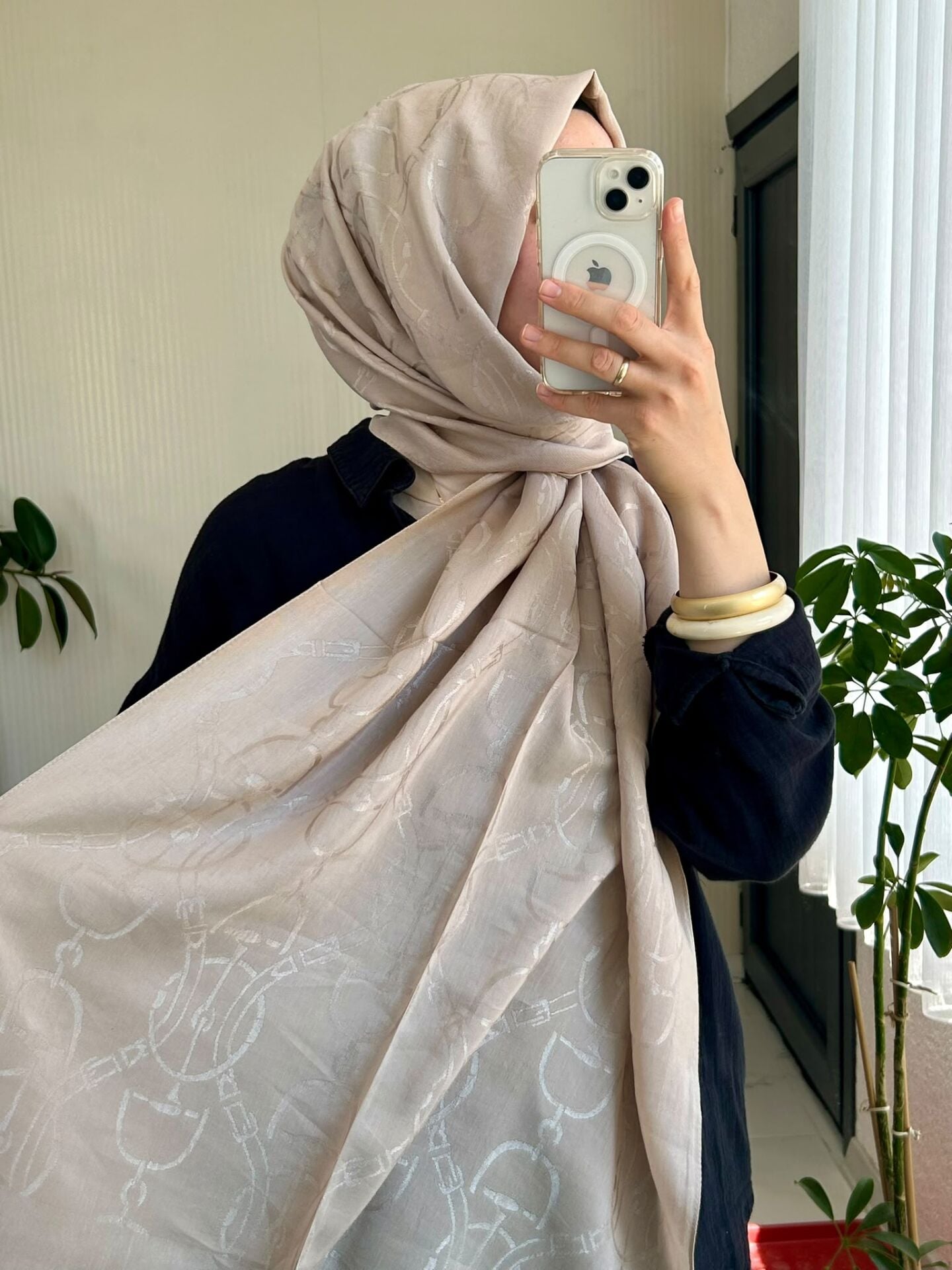 Noura Scarf Diamond Maria Şal Taş