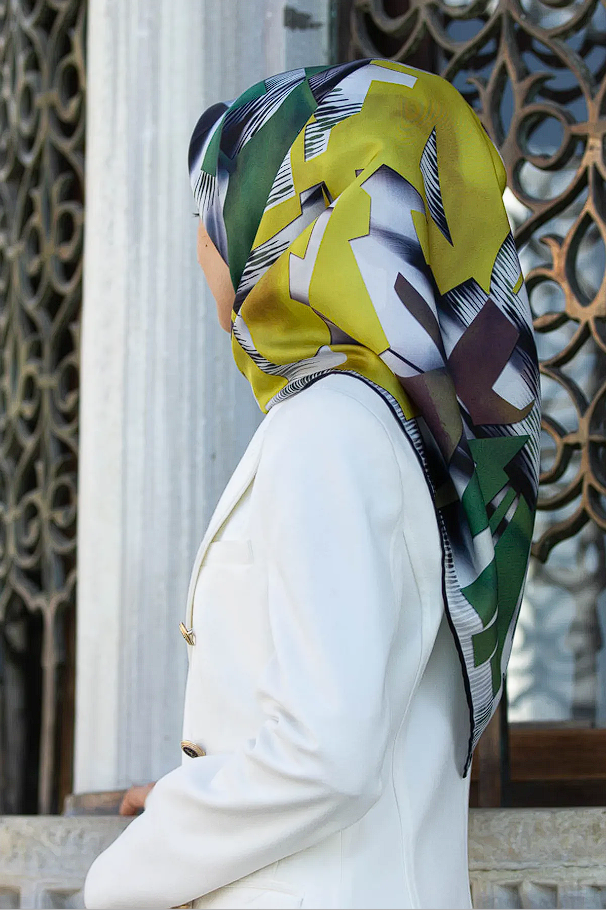 Vissona Twill İpek Geometrik Desenli Eşarp Sarı
