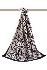 Lüks Medine Ipeği Geometrik Desenli Siyah - Beyaz Renkli 75x195 Kırışmaz Şal Moss Krep Dikiş Tipi It