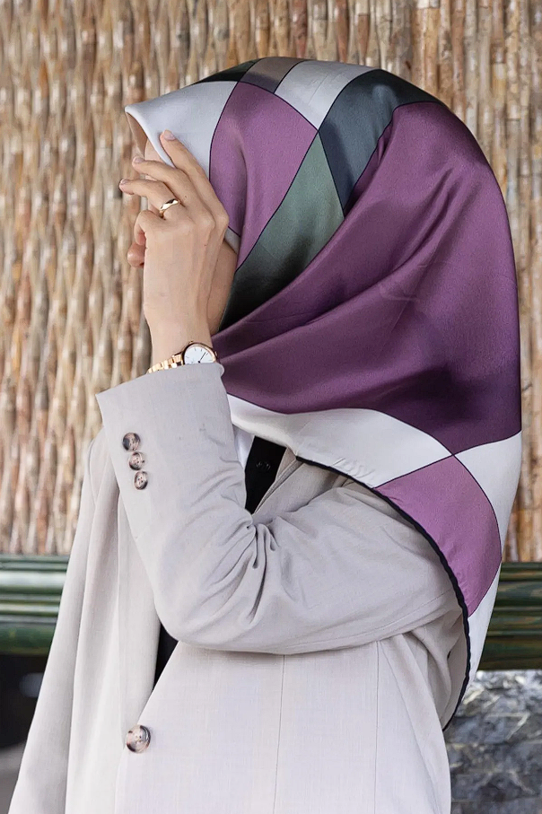Vissona Twill İpek Geometrik Desen Eşarp Gül Kurusu