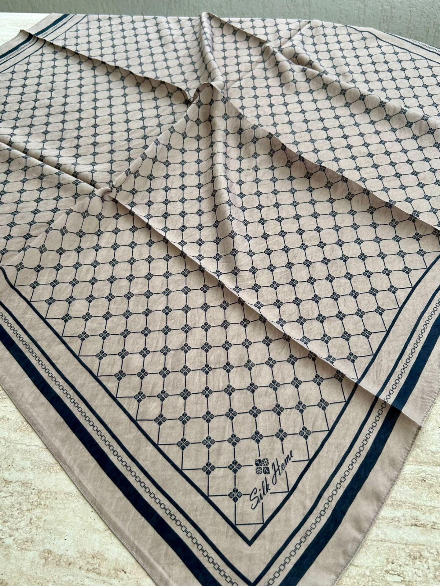 Silk Home Olinda Eşarp Bej-Siyah