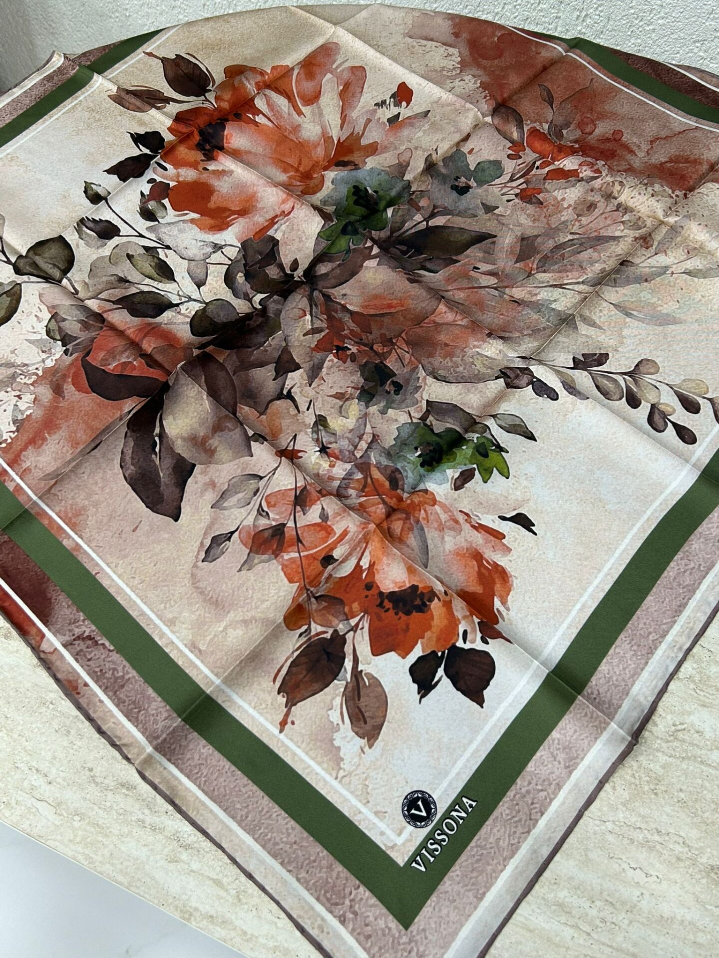 Vissona Twill İpek Bahar Çiçekleri Desen Narçiçeği