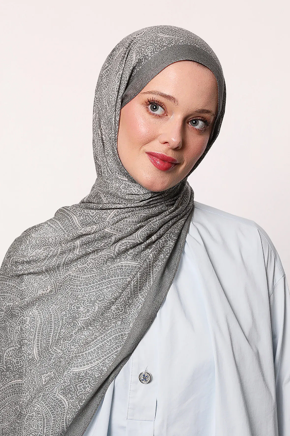 LuvenSara Desenli Şal Gri