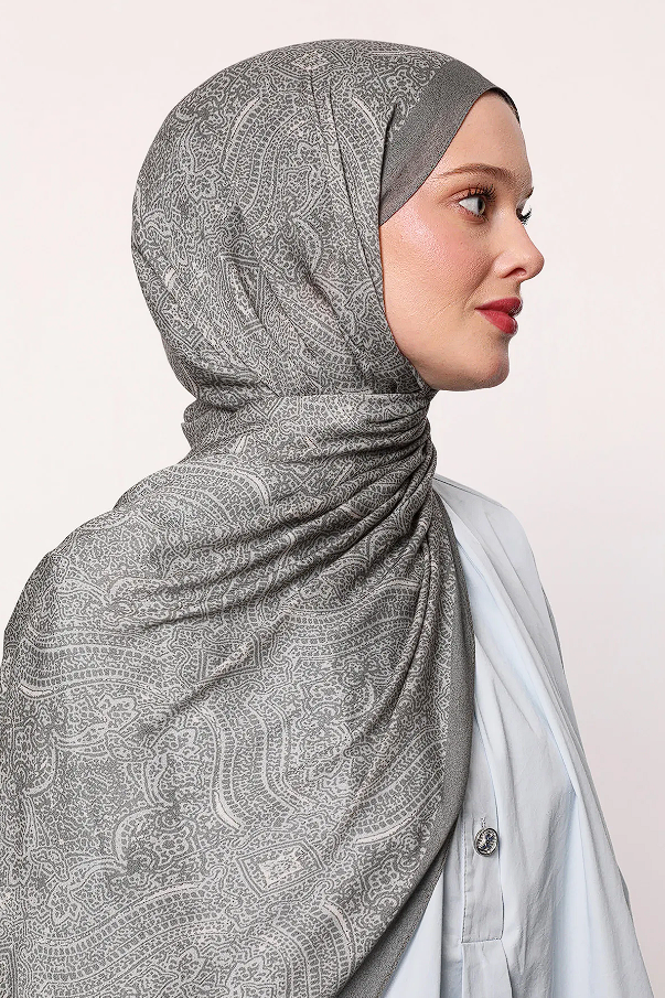 LuvenSara Desenli Şal Gri