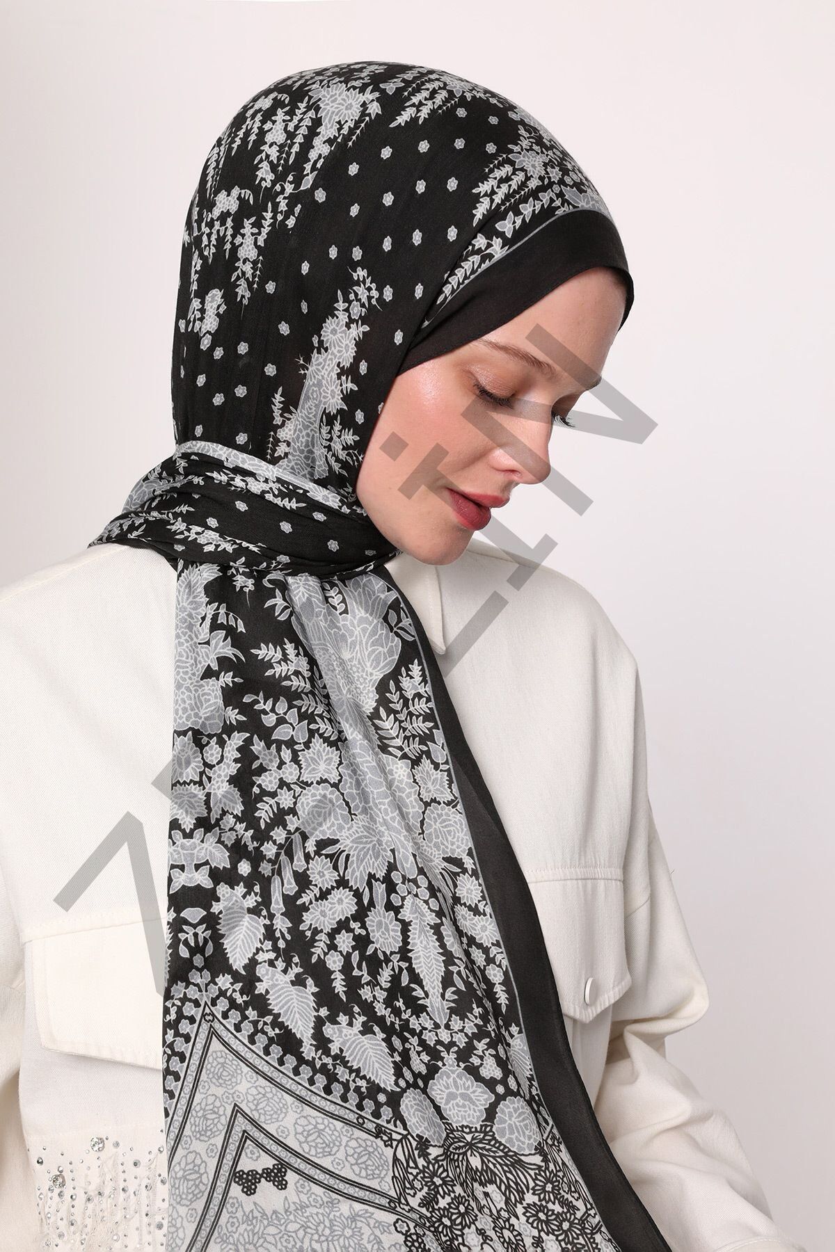 LuvenSara Orman Desenli Şal Siyah-Gri