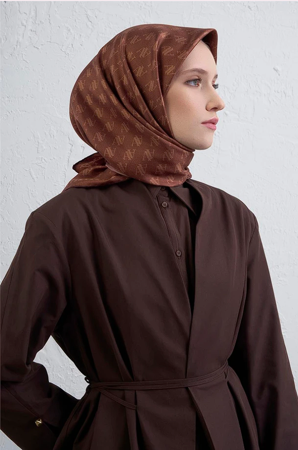 Armine Monogram Desenli Saf İpek Twill Eşarp 9412-35