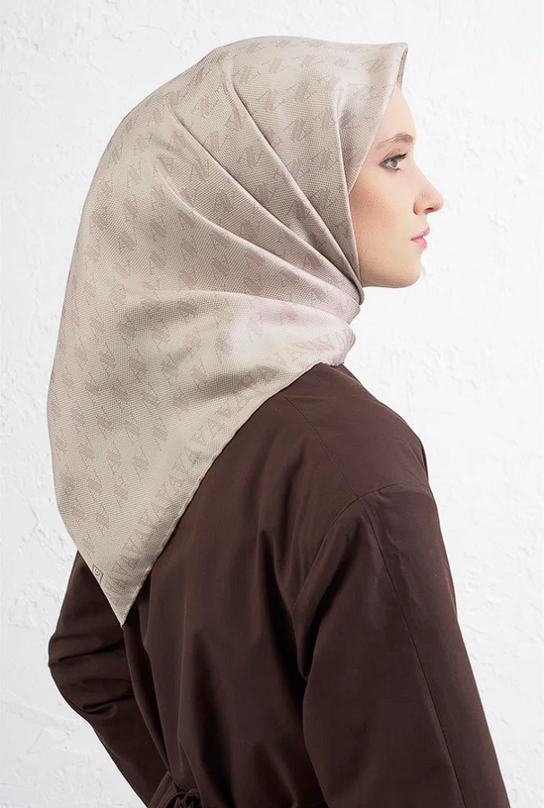 Armine Monogram Desenli Saf İpek Twill Eşarp 9412-82