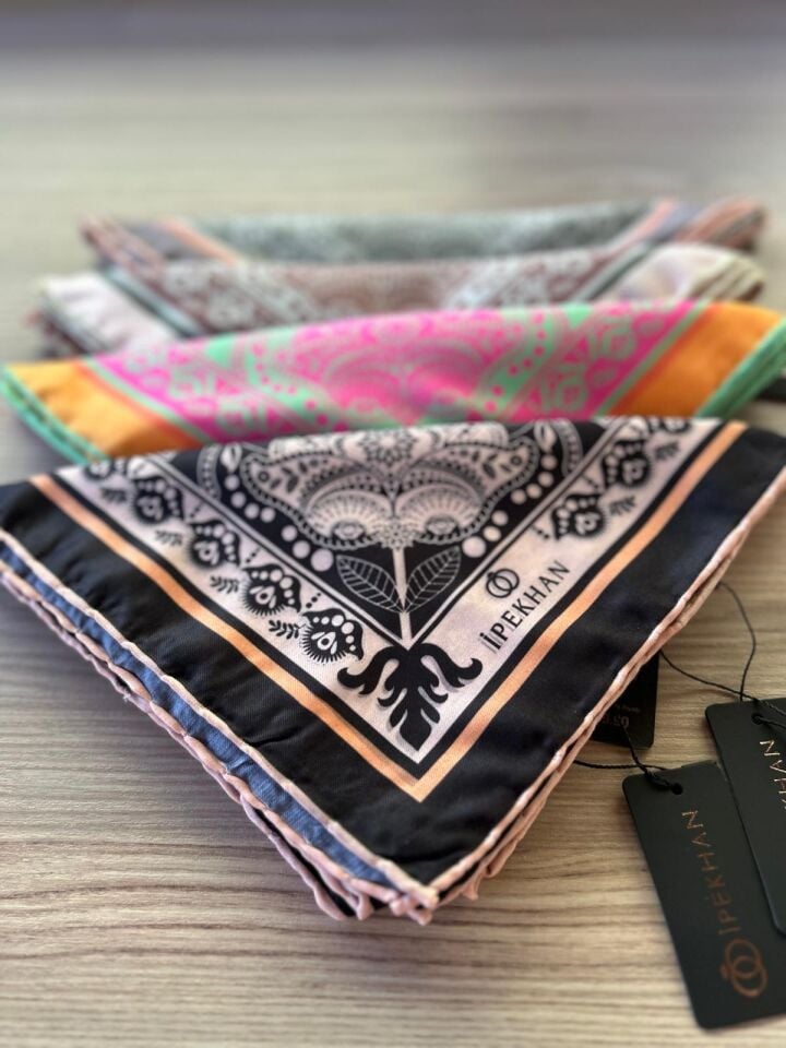 İpekhan Henna Desen Soft Eşarp Siyah