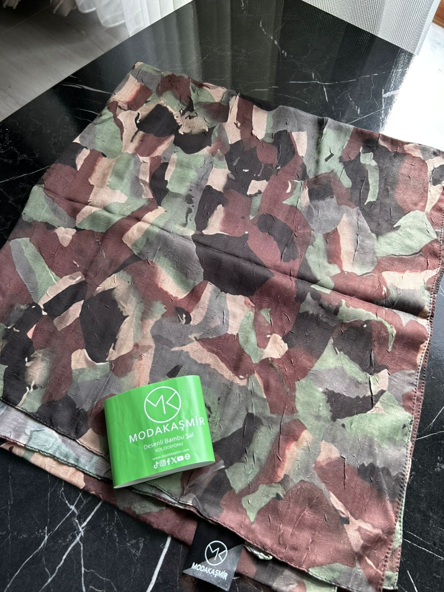 Modakaşmir Desenli Bambu Şal Askeri Yeşil