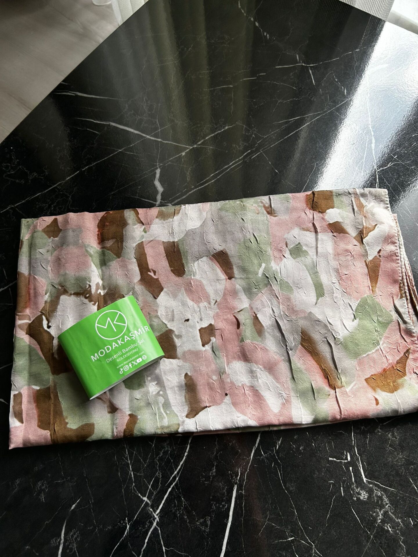 Modakaşmir Desenli Bambu Şal Pudra-Yeşil