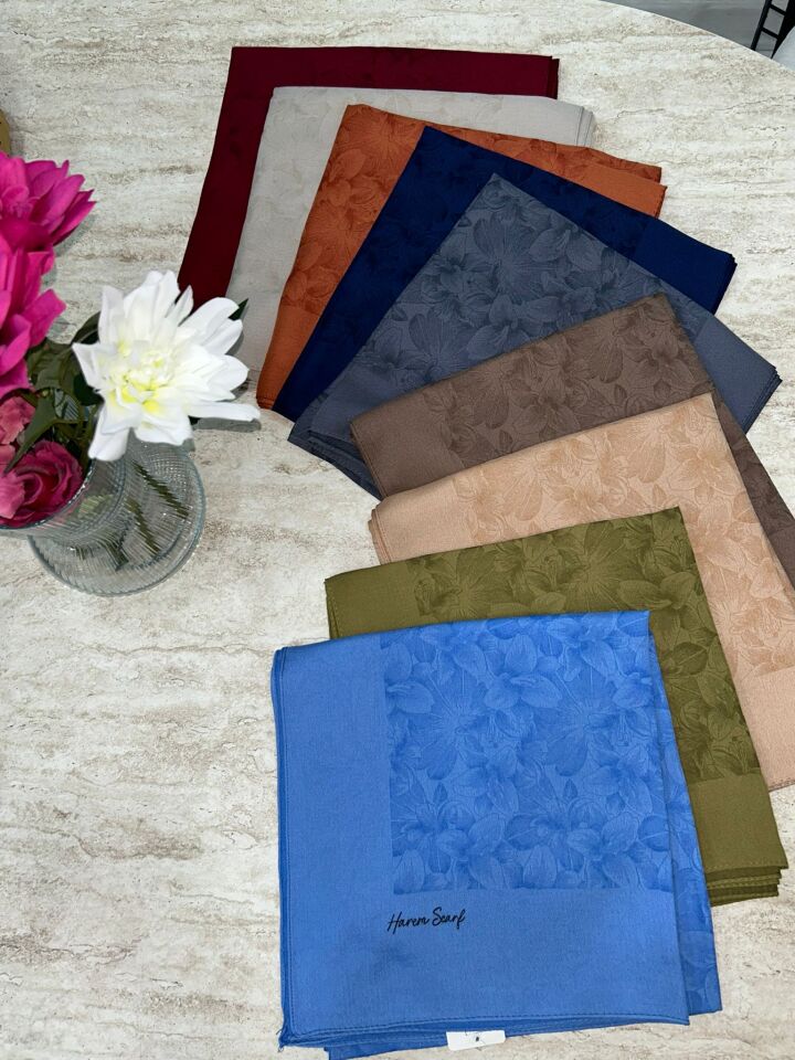 Harem Scarf Gold Derin Eşarp Mavi