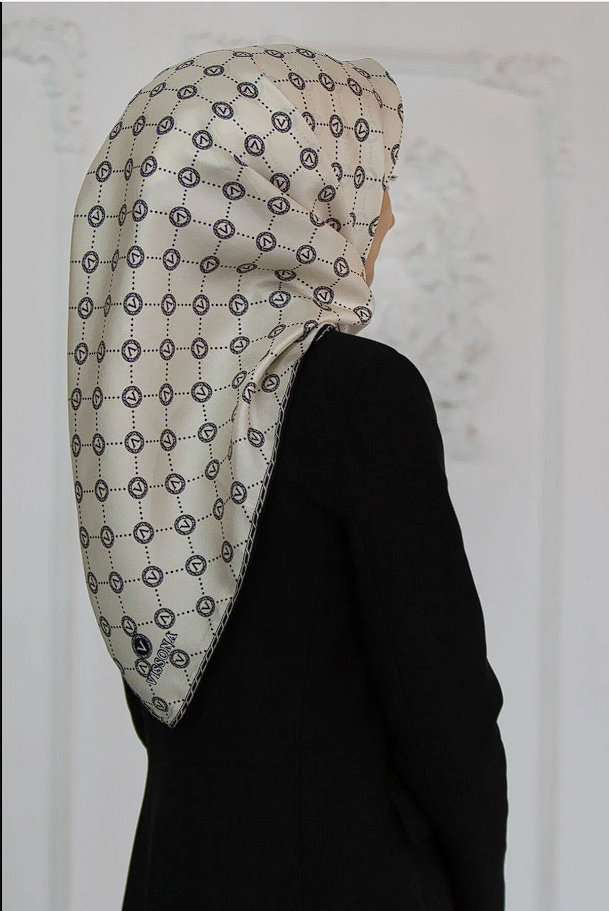 Vissona Monogram Desen Twill İpek Eşarp Krem-Siyah
