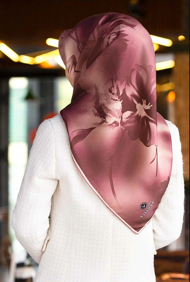 Vissona Soyut Çiçek Desen Twill İpek Eşarp Pudra
