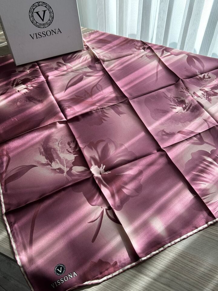 Vissona Soyut Çiçek Desen Twill İpek Eşarp Pudra