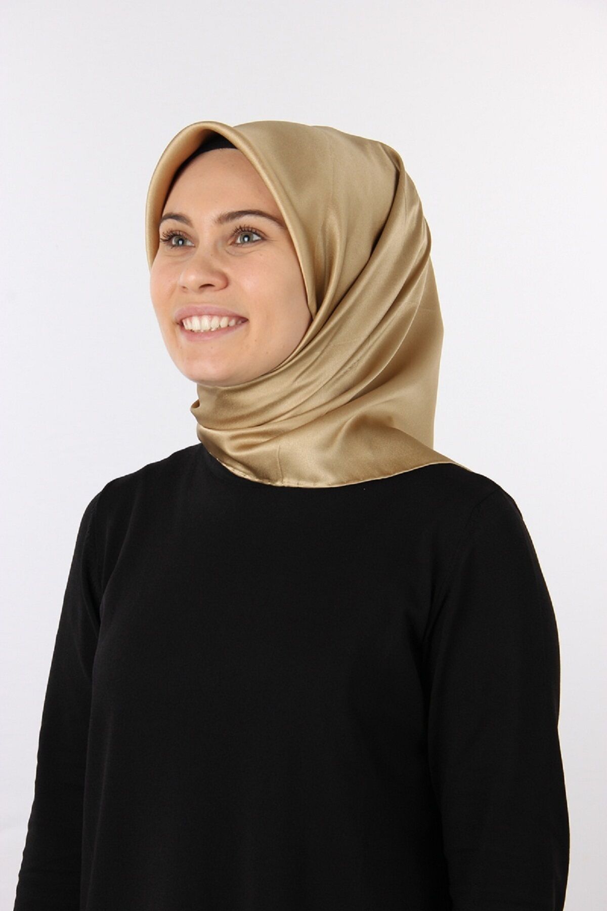 364 Aker Taşlanmış Düz İpek Eşarp 7747758