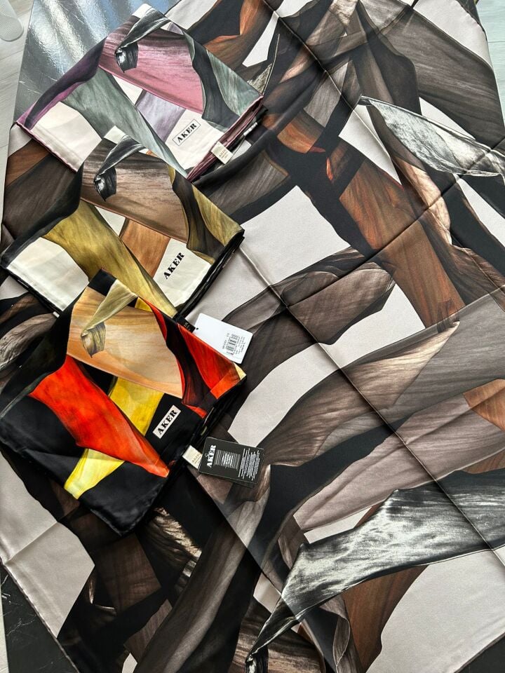 Aker Best Of Serisi Sura İpek Eşarp 6812701-395