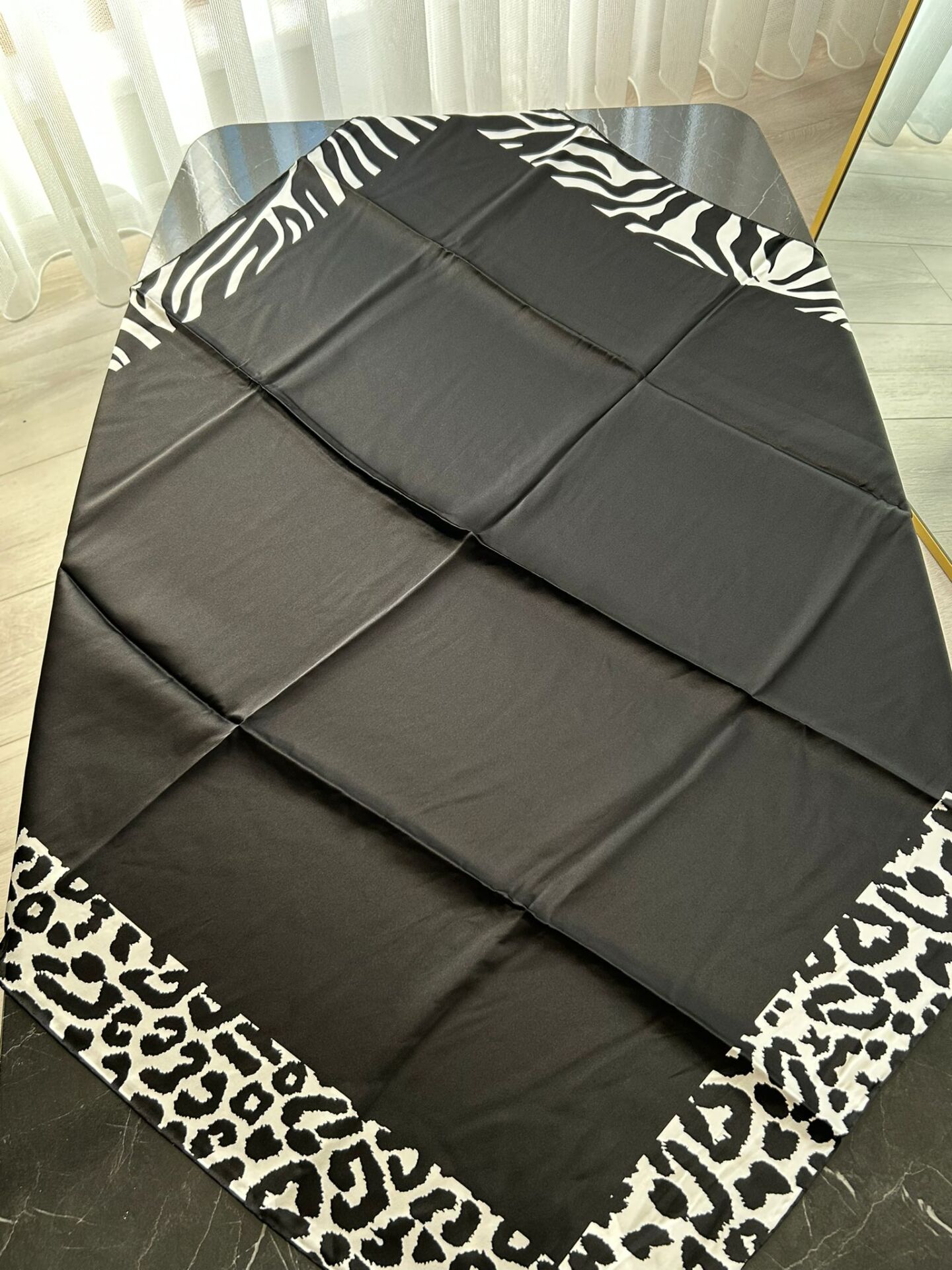 Aker Best Of Serisi Sura İpek Eşarp 8694701-313