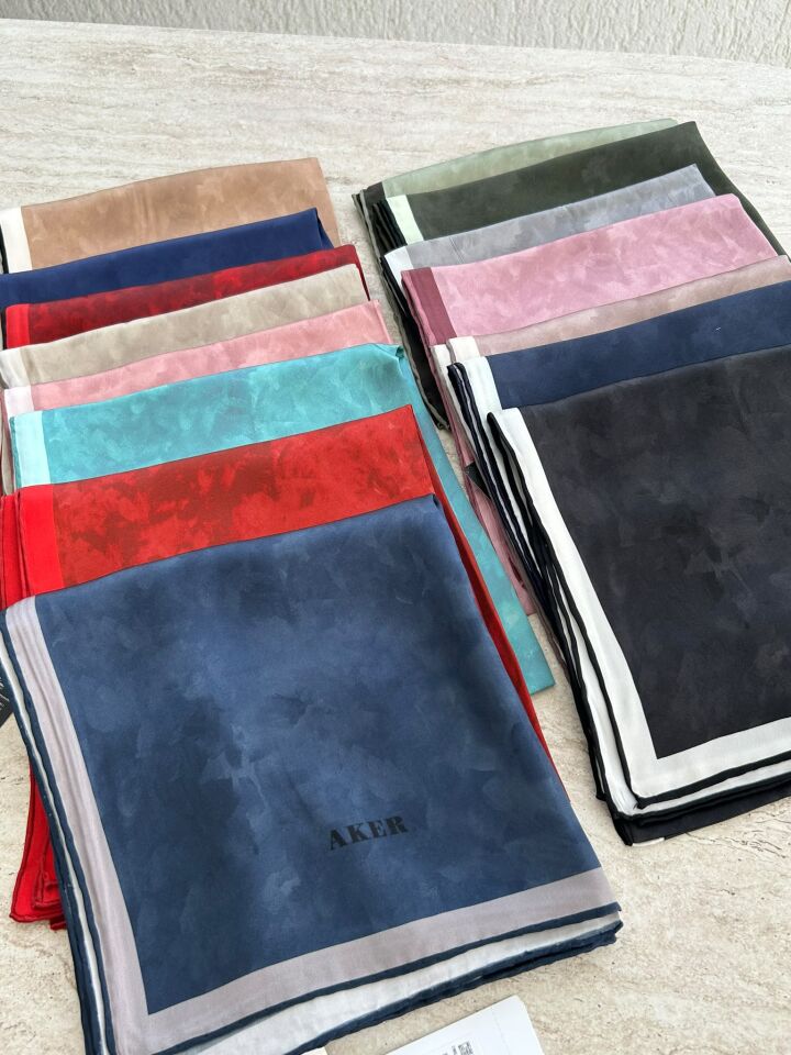 Aker Bulut Desen Sura İpek Eşarp 7208701-344