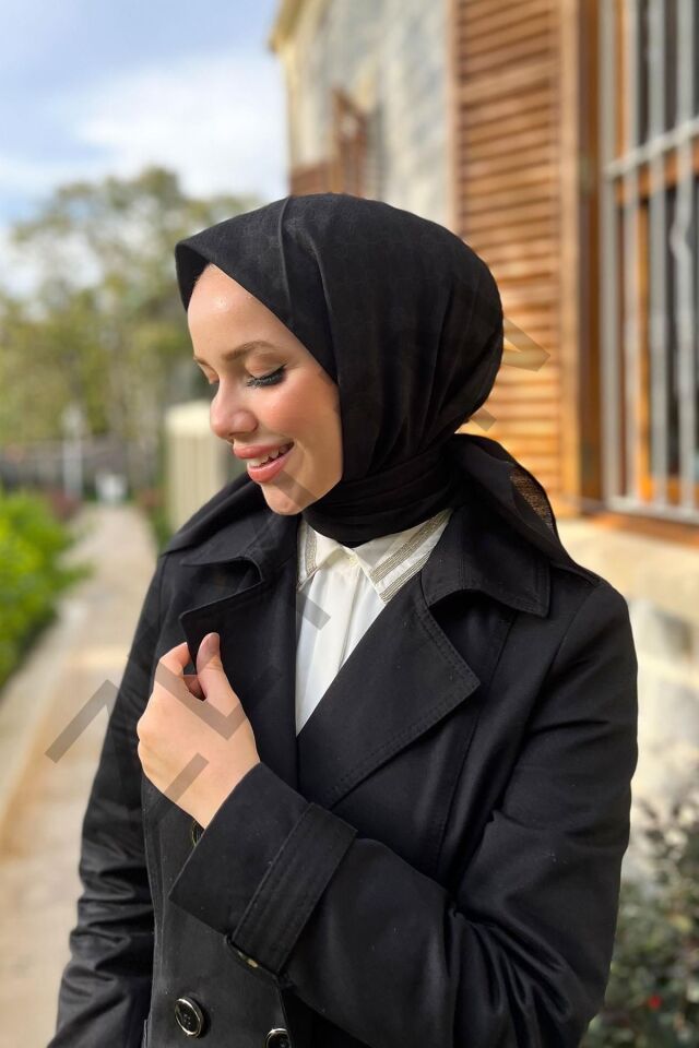 Aker Elegance Monogram Eşarp 911