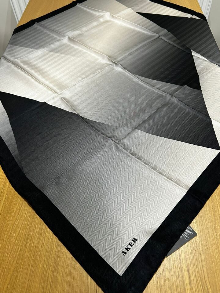 Aker İpek Jakar Eşarp 8651402-313