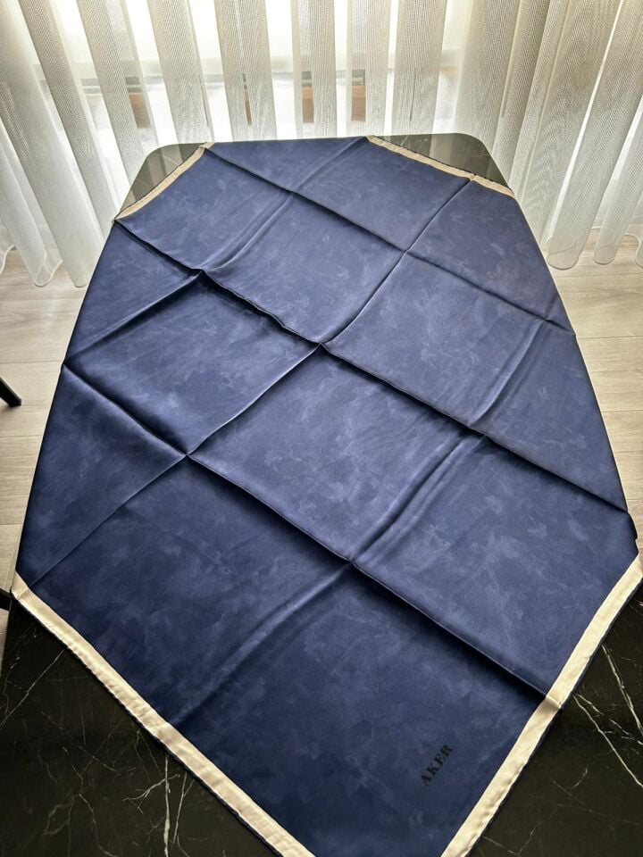 Aker Bulut Desen Sura İpek Eşarp 7208701-323