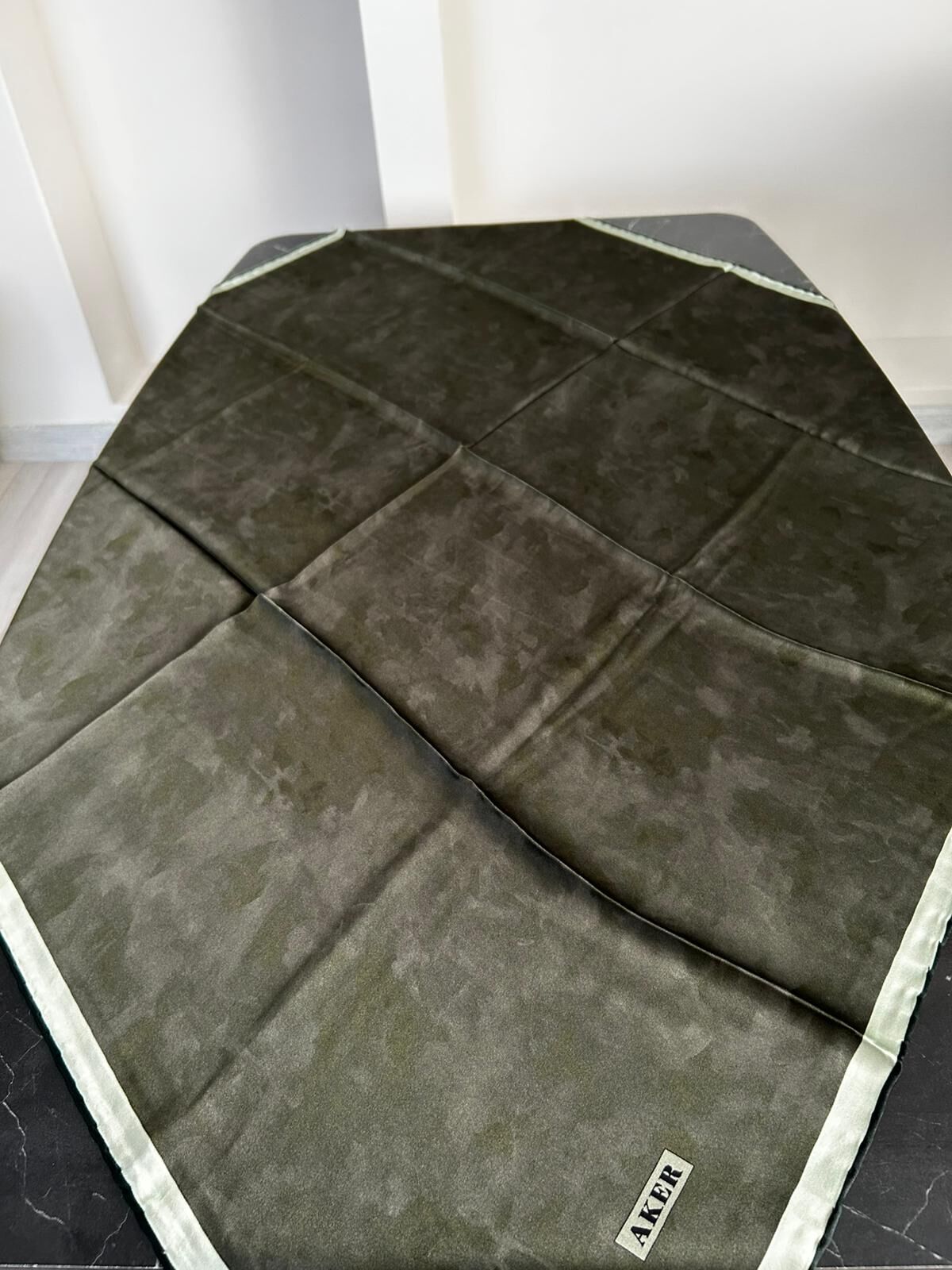 Aker Bulut Desen Sura İpek Eşarp 7208701-352