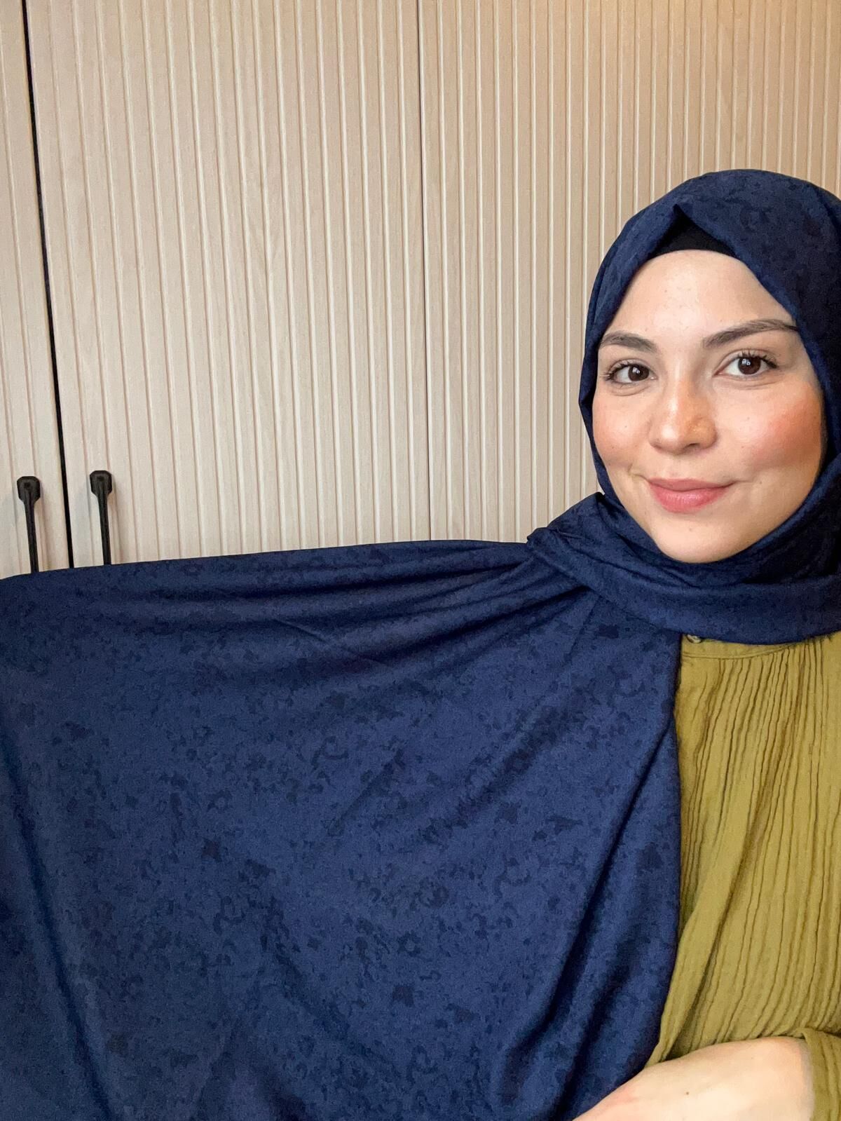 Harem Scarf Gold Silvia Şal Lacivert